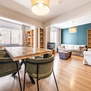 Apartamento Ainb Sants, Barcelona