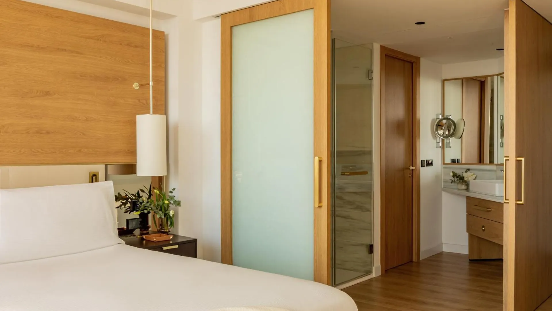 Torre Melina, A Gran Melia Hotel Barcelona 5*,  Espanha