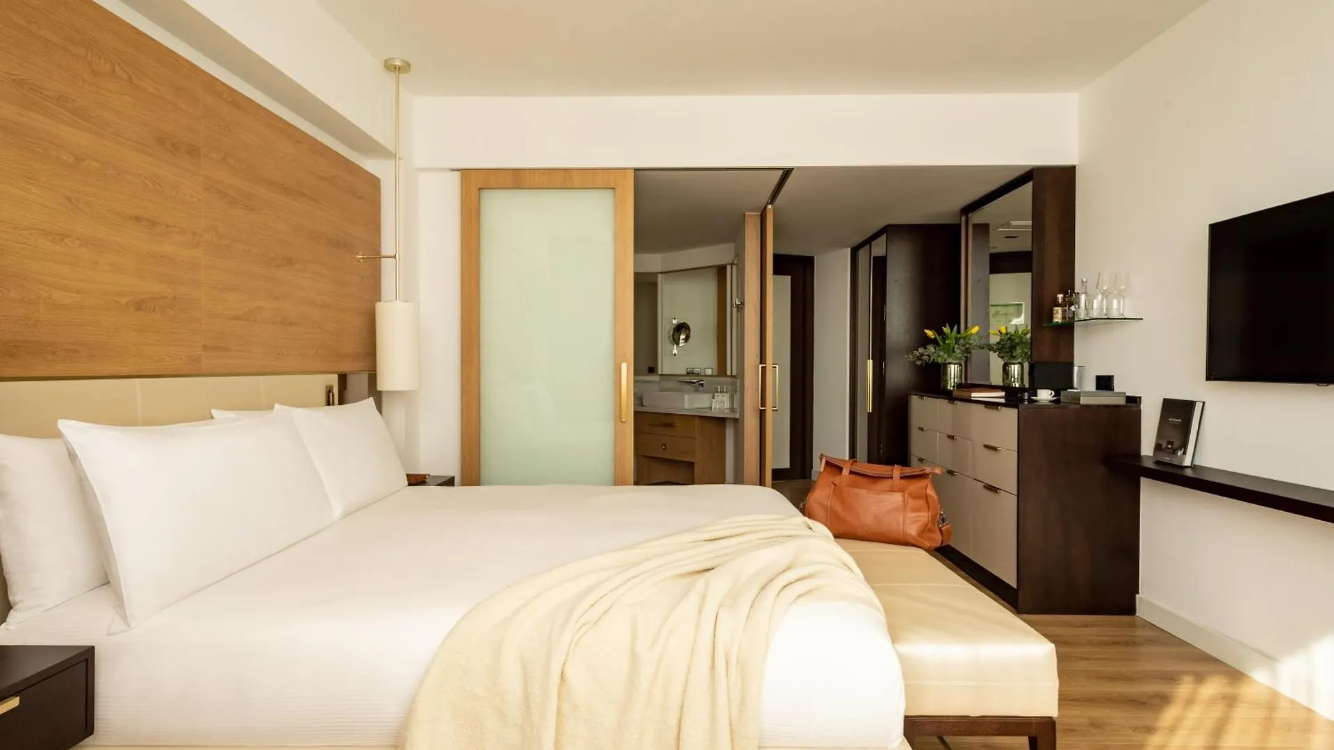 Torre Melina, A Gran Melia Hotel Barcelona 5*,  Espanha